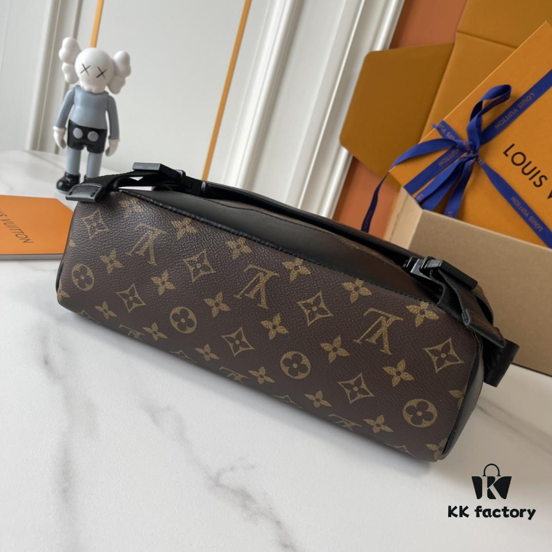 Upgraded 210 M25121 M12517 Latest Voyager Small Satchel in Monogram Shadow Cowhide Leather