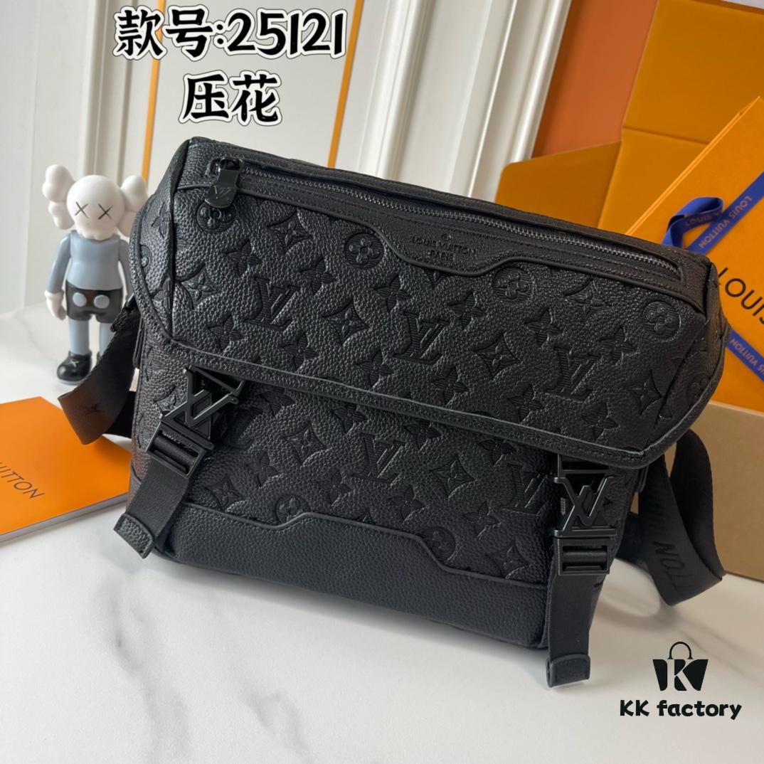 Upgraded 210 M25121 M12517 Latest Voyager Small Satchel Bag in Monogram Shadow Cowhide Leather