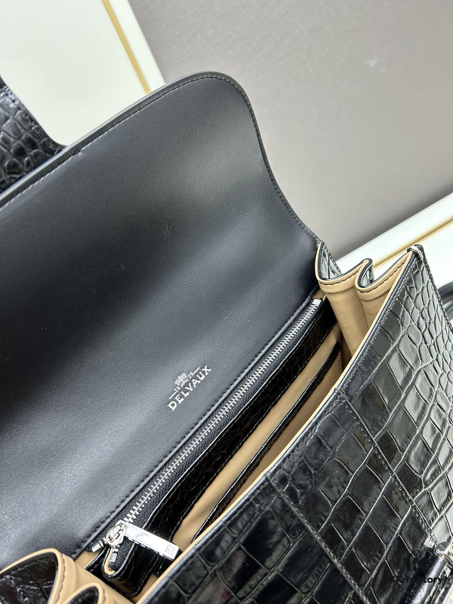 Luxuriously Unveiled 🔥 Crocodile-Embossed MM Size