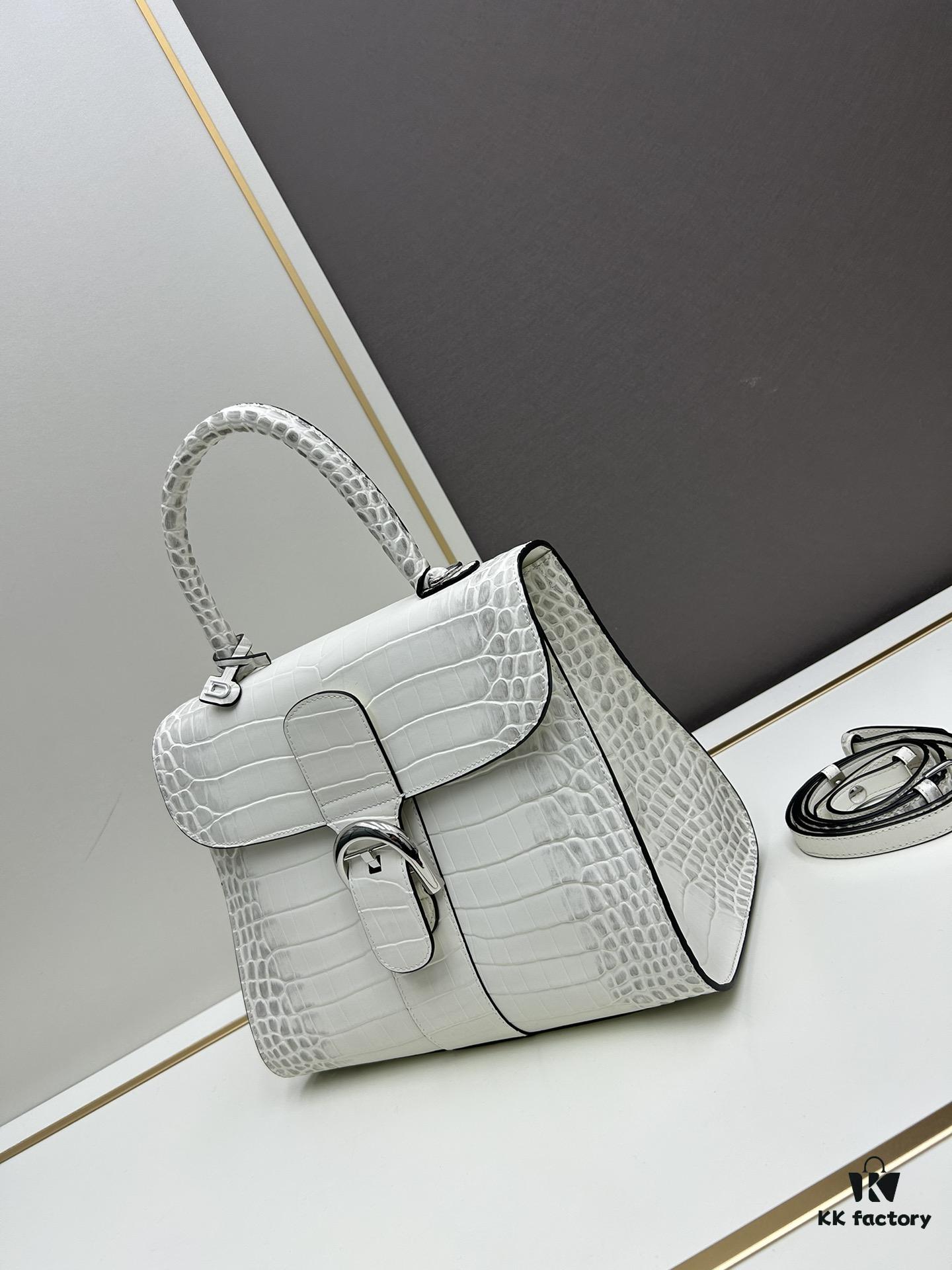 Luxuriously Unveiled 🔥 Crocodile-Embossed MM Size