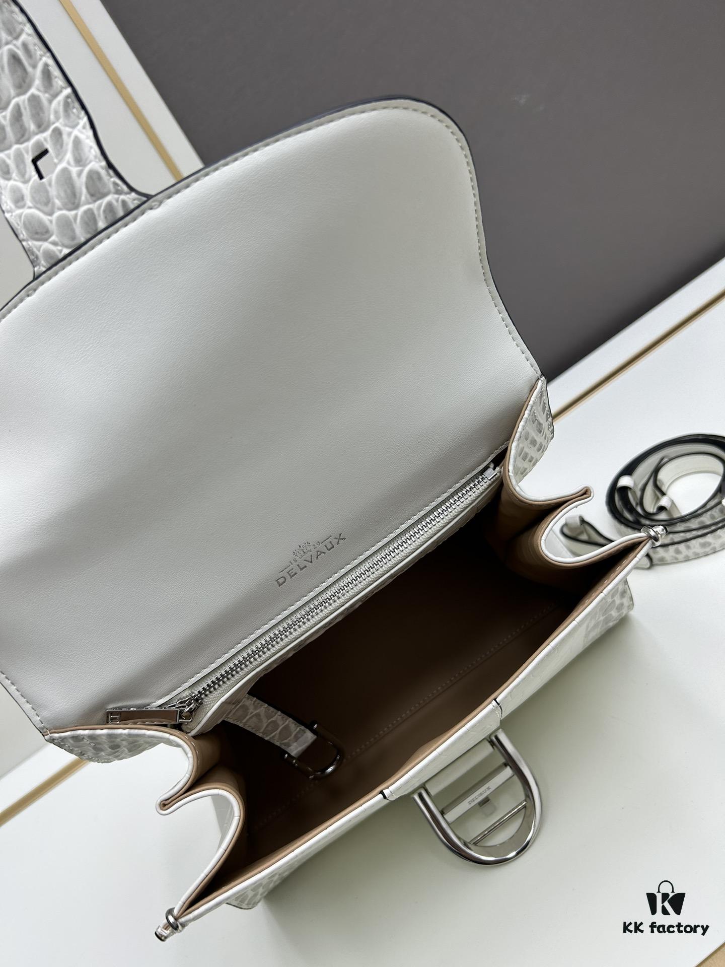 Luxuriously Unveiled 🔥 Crocodile-Embossed MM Size by Delvaux