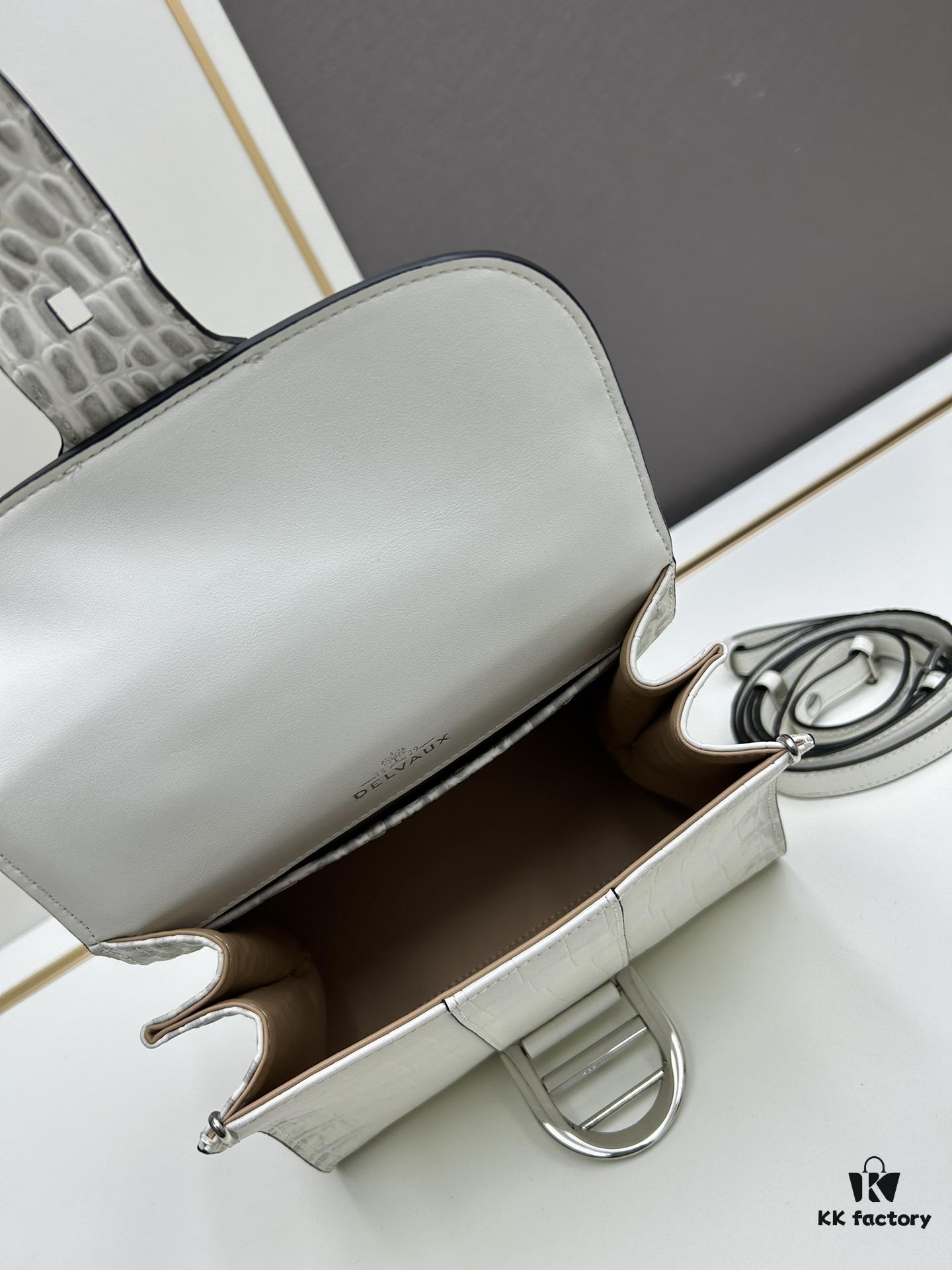 Luxuriously Unveiled 🔥 Crocodile 🐊 Embossed MM Size