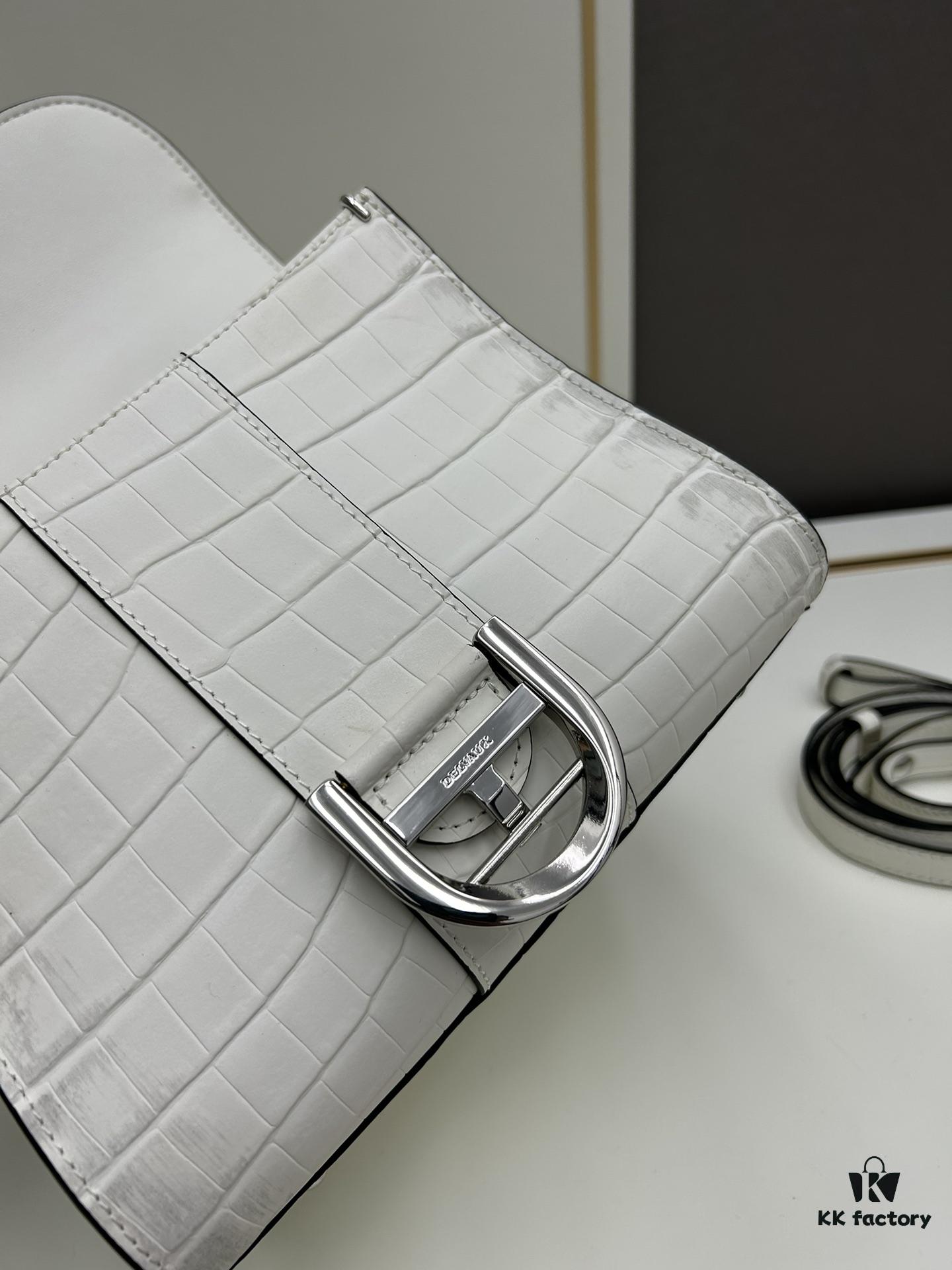 Luxuriously Unveiled 🔥 Crocodile 🐊 Embossed MM Size