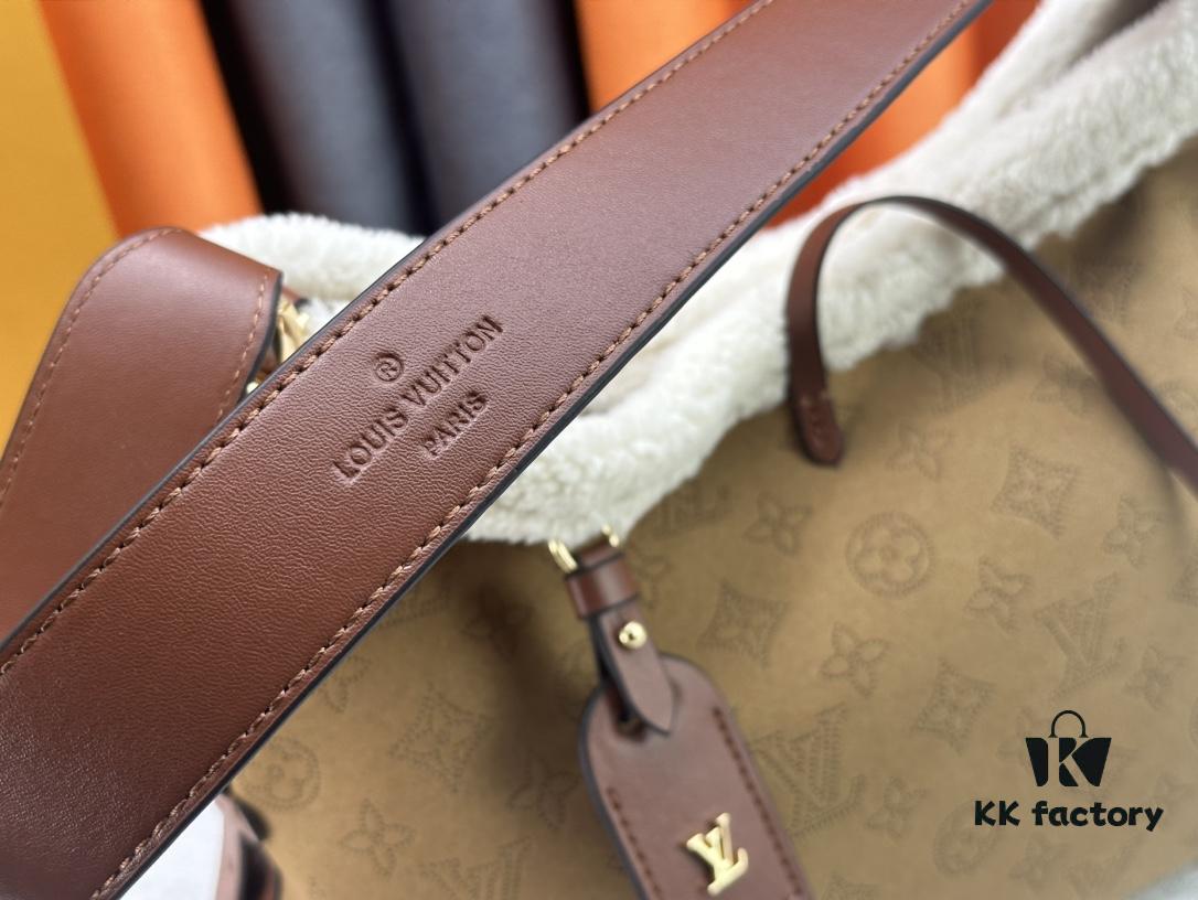 M11843 M46203 (Suede Leather with Digital Perforation Technique) CarryAll Small Bag from LV Ski Collection