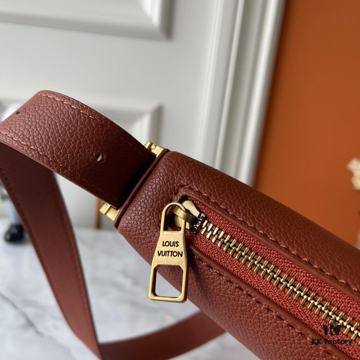 Upgraded Version (Real Photos, Quality Compared) M83546 M11429 Low Key Bumbag