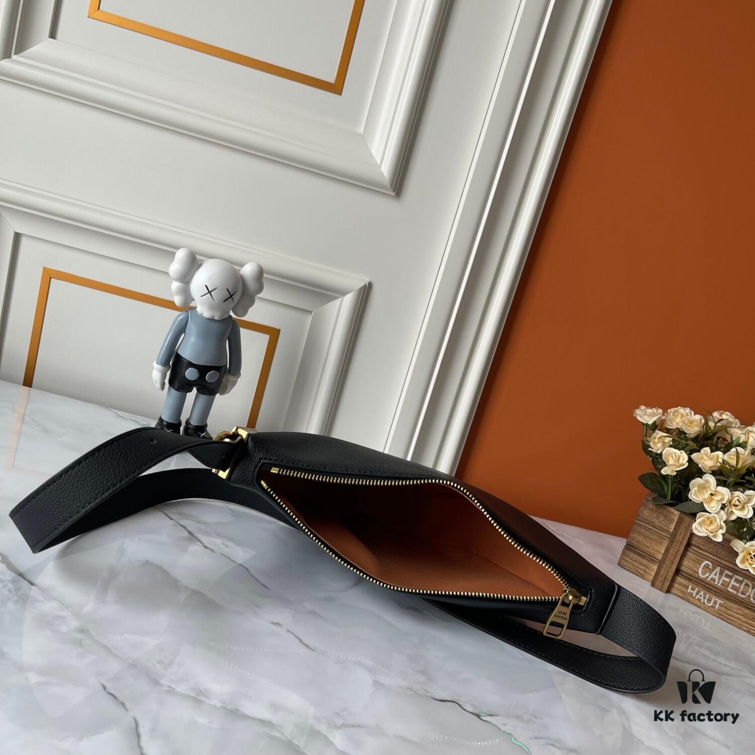 Upgraded Version (Authentic Photos, Quality Compared) M83546 M11429 Low Key Belt Bag