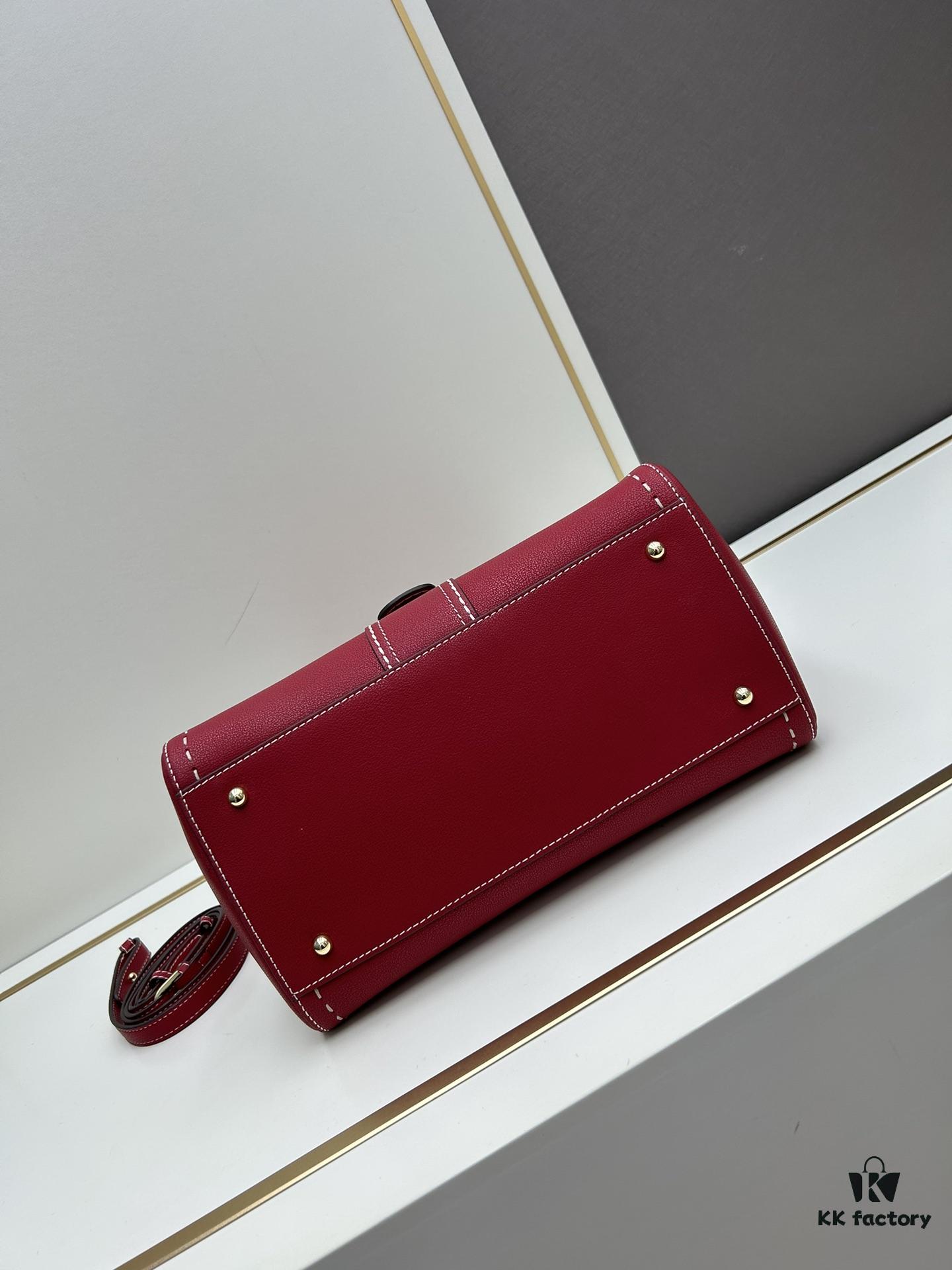 Delvaux 2024 Spring-Summer Exposed Stitching Collection