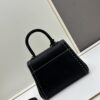 Delvaux 2024 Spring-Summer Exposed Stitching Collection