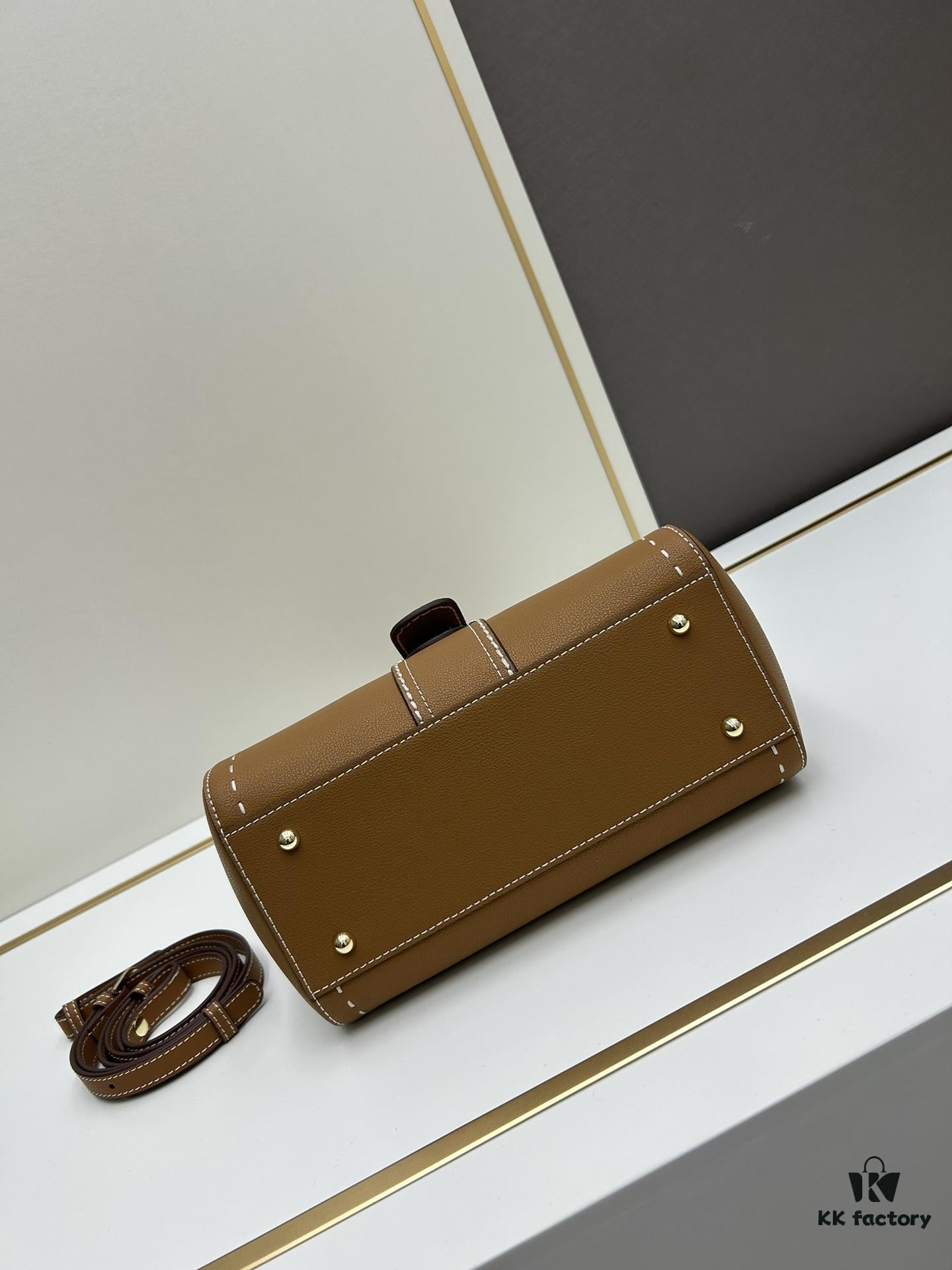 Delvaux 2024 Spring-Summer Exposed Stitching Collection
