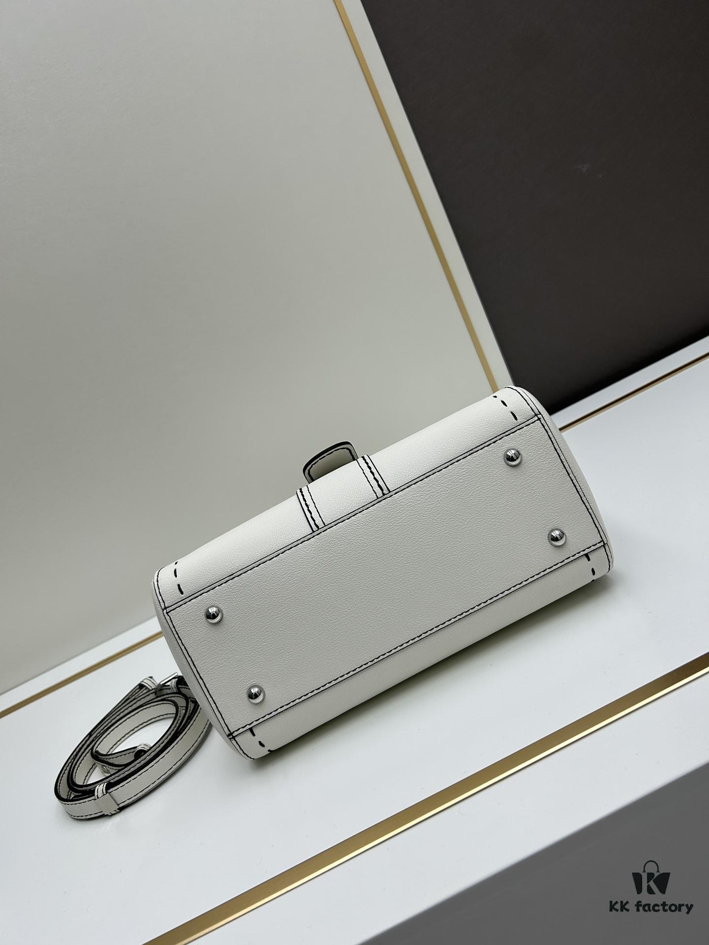 Delvaux 2024 Spring-Summer Exposed Stitching Collection