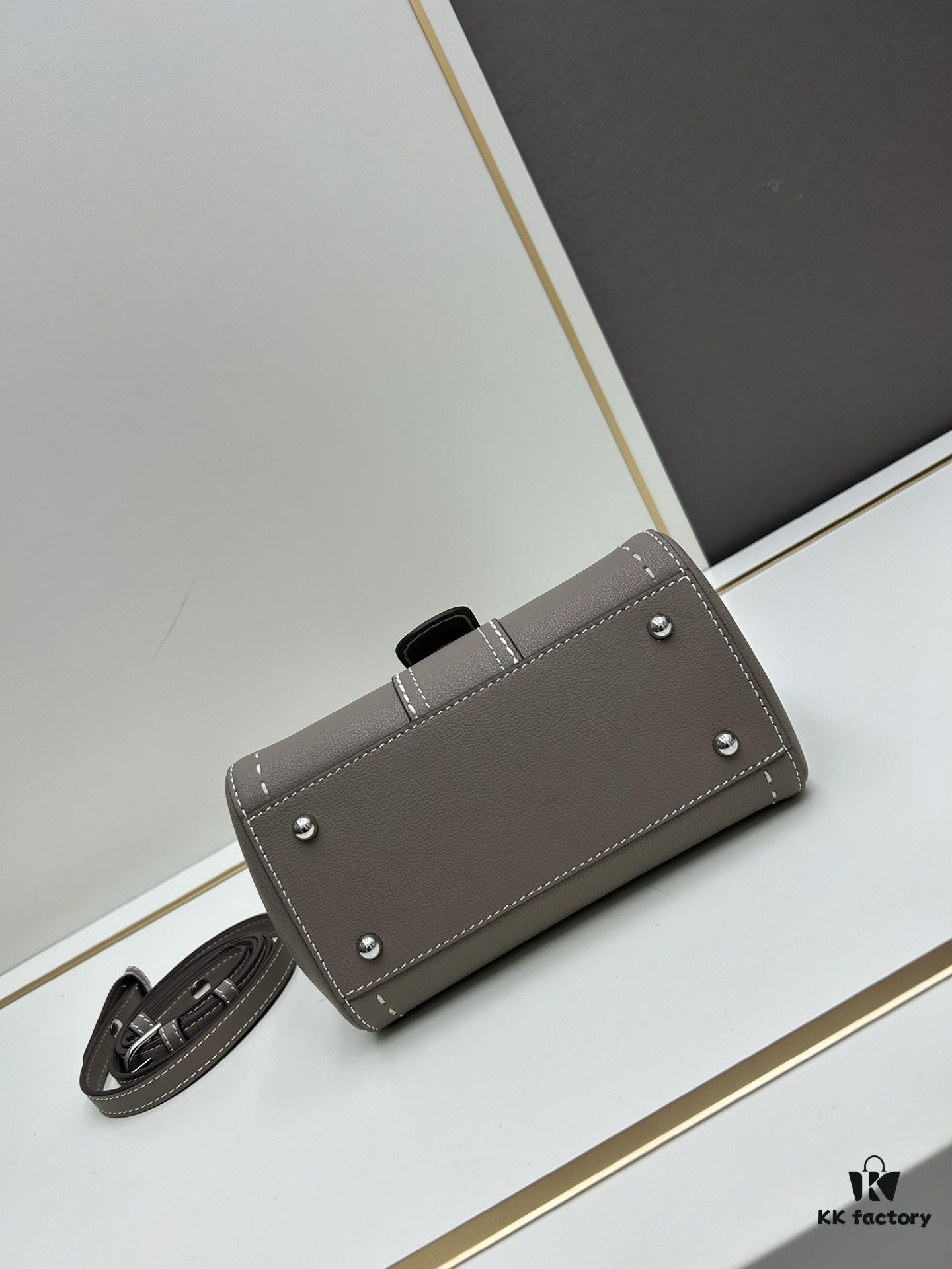 Delvaux 2024 Spring-Summer Exposed Stitching Collection