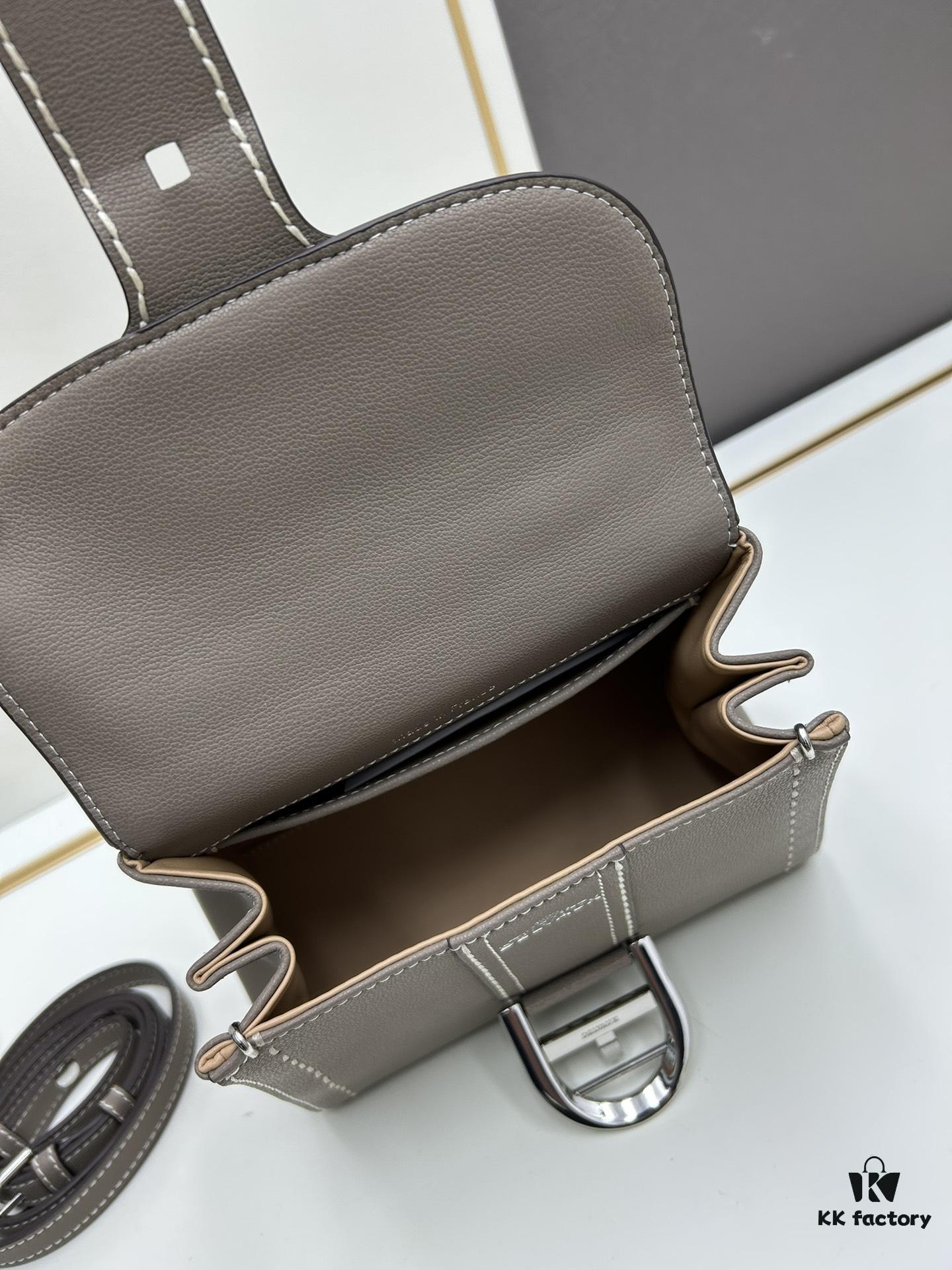 Delvaux 2024 Spring-Summer Exposed Stitching Collection