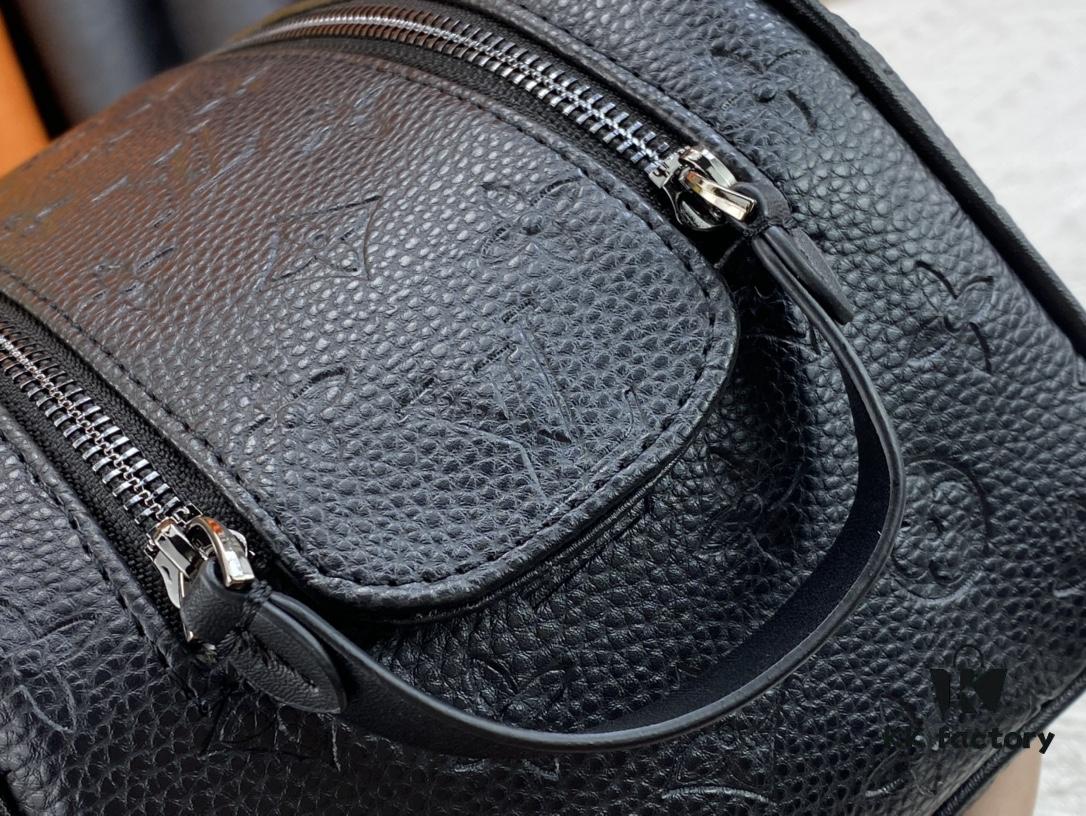 Exclusive Louis Vuitton Neymar-Inspired Dual-Zip Cosmetic Pouch – Soft Monogram Canvas, Practical & Celebrity-Favorite Design