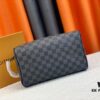 Exclusive Louis Vuitton Neymar-Inspired Dual-Zip Cosmetic Pouch – Soft Monogram Canvas, Highly Practical Design Loved by Stars