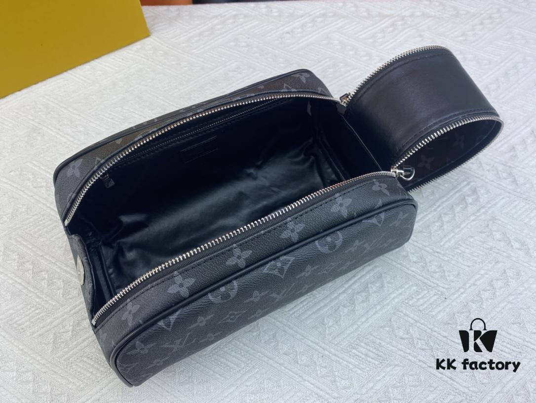 Exclusive Louis Vuitton Neymar-Inspired Dual-Zip Cosmetic Pouch, Favored by Stars, Made of Soft Monogram Canvas