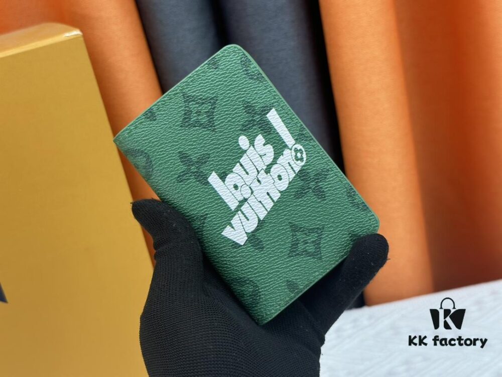 M80798 Monogram Canvas Everyday Pouch