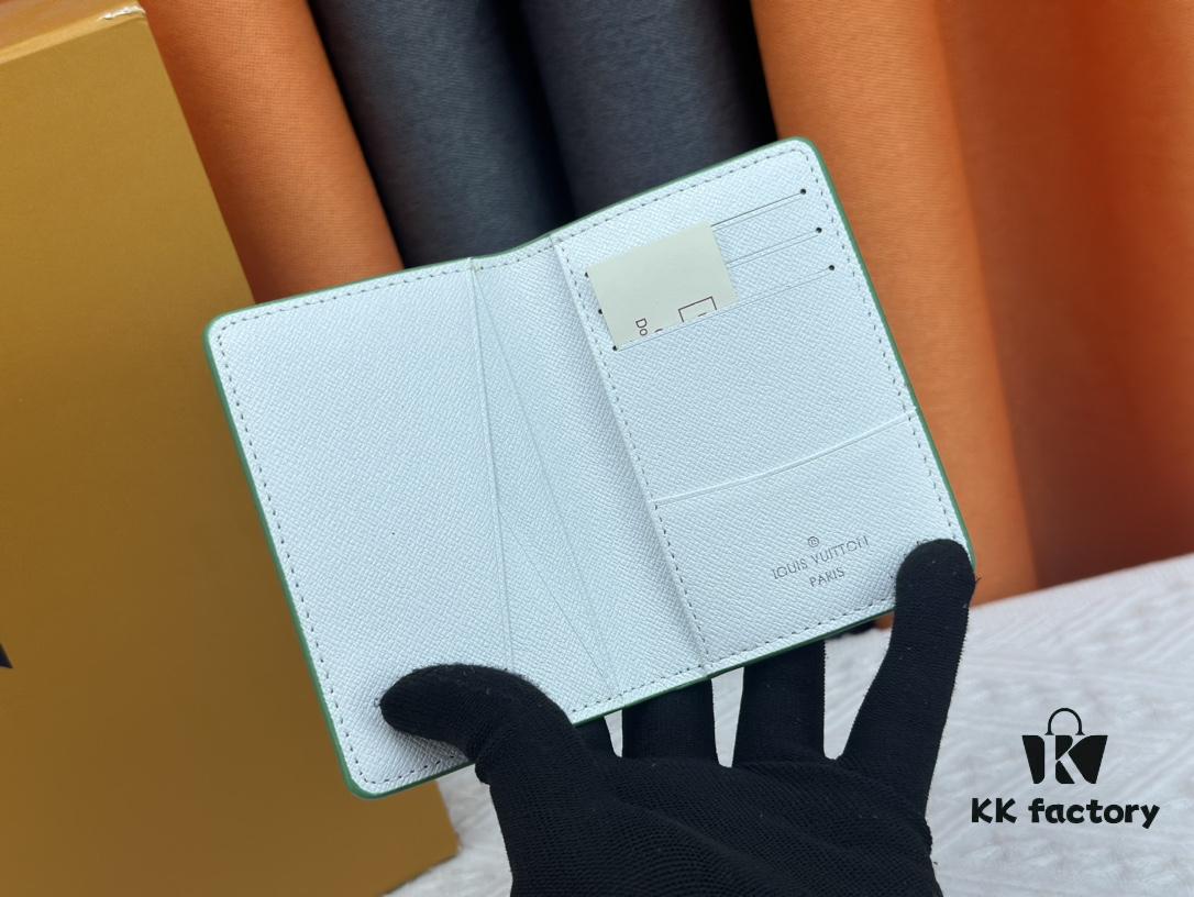 M80798 Monogram Canvas Everyday Pouch