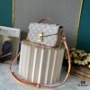 Upgraded Version 180 (High-Quality Replica) M12429 M23940 M40749 M46914 M46279 M22834 M46595 LV Messenger Bag Small East West Métis Handbag