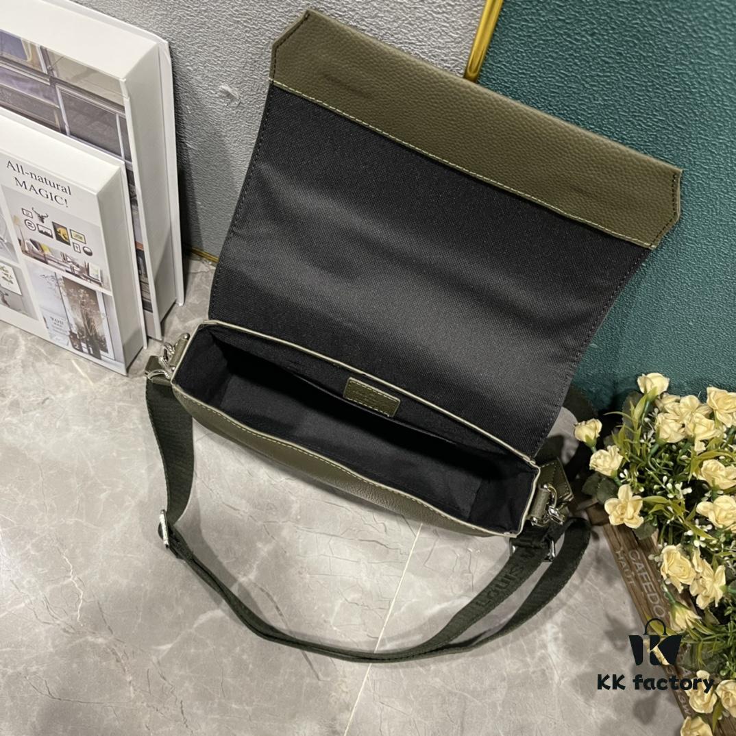 Upgraded Version 200 [Takeoff Small Aer Messenger Bag] M25125 M24769 57080 Black Forest Green