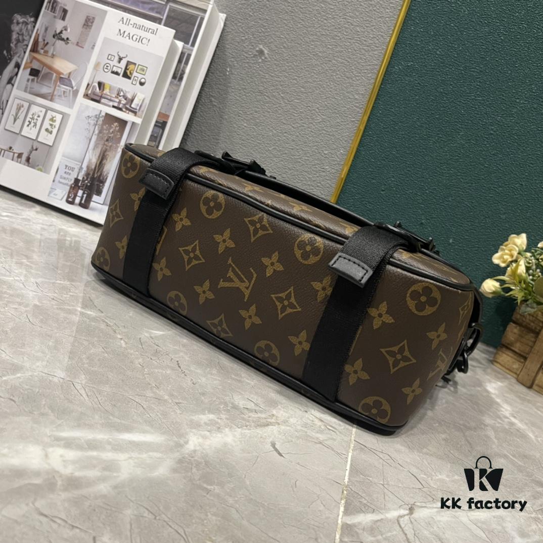 Upgraded Version 230 M46972 Monogram and Black Flower LV Trail Messenger Bag