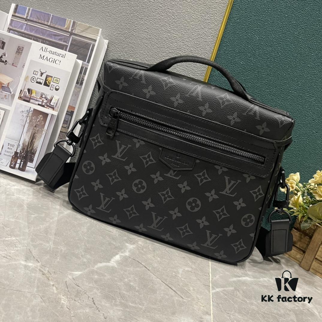 Upgraded Version 230 M46972 Monogram and Black Flower LV Trail Messenger Bag