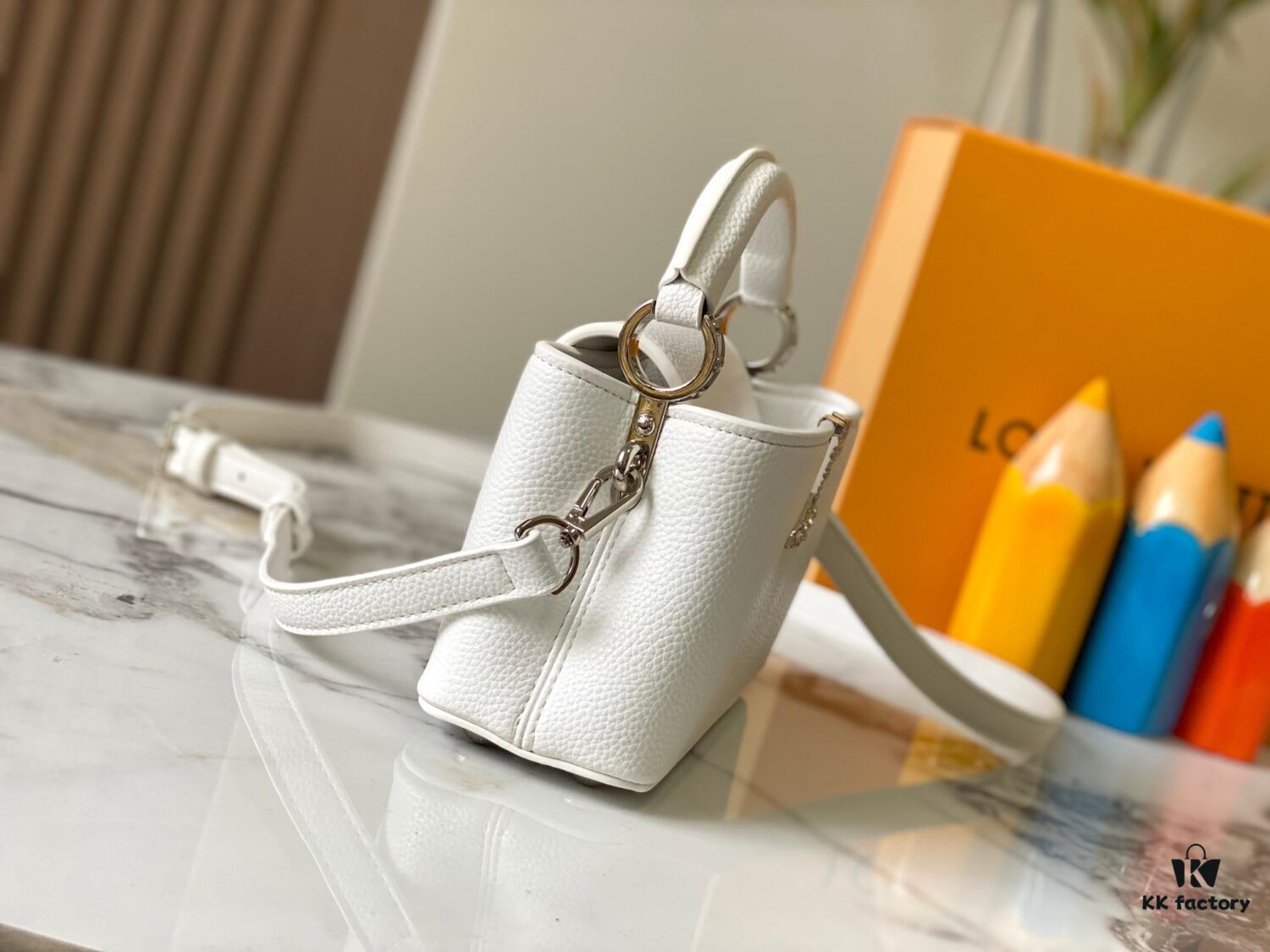 Upgraded M24671 Capucines East West Mini Bag