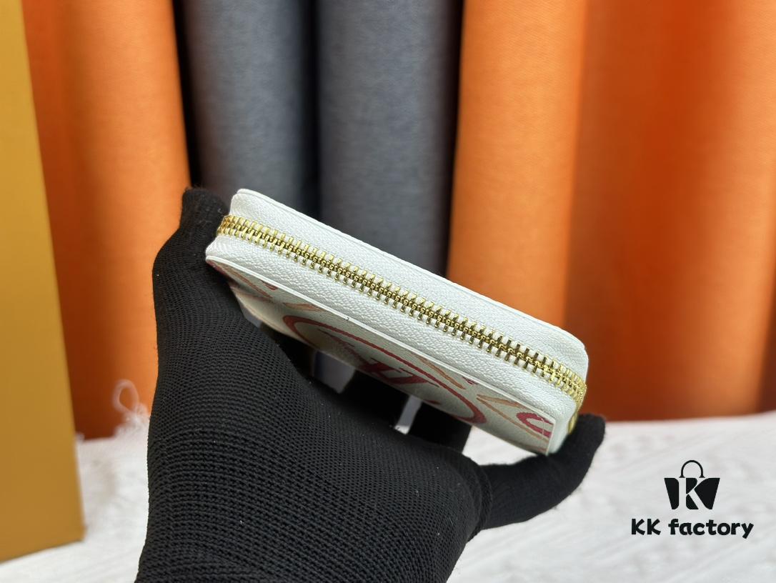 M83658 Red Zippy Coin Purse