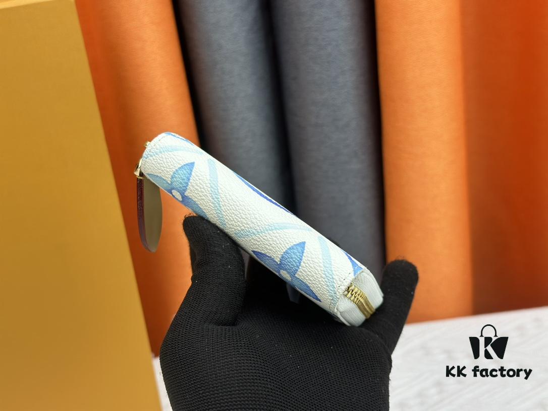 M83658 Blue Zippy Coin Purse