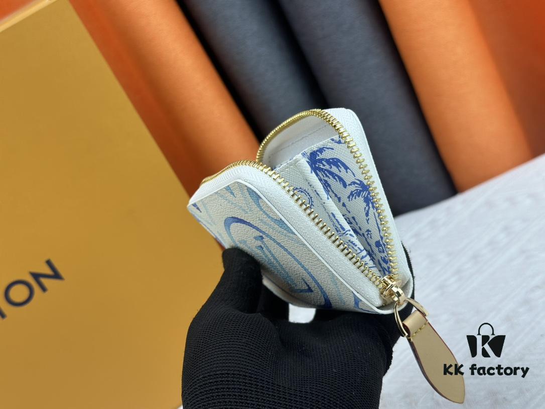 M83658 Blue Zippy Coin Purse