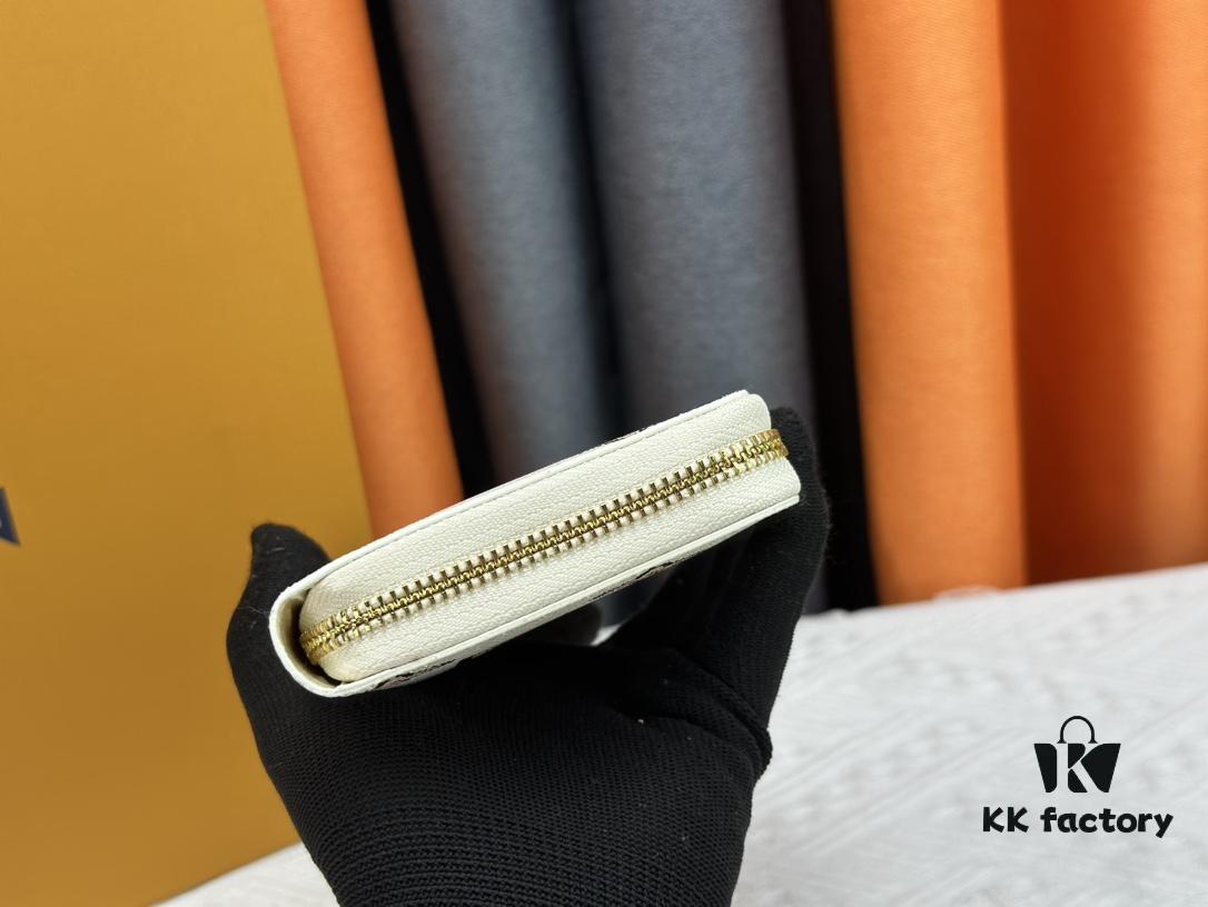 Wallet M60017 (80828) Zippy Zipper Wallet