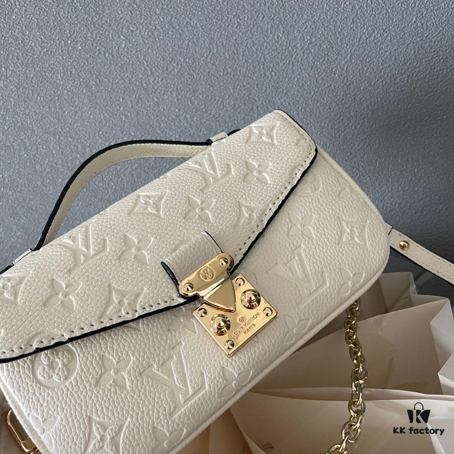 Upgraded Version 150 (High-Quality Replica) M12429 M23940 M40749 M46914 M46279 M22834 M46595 LV Satchel Bag Small East West Métis