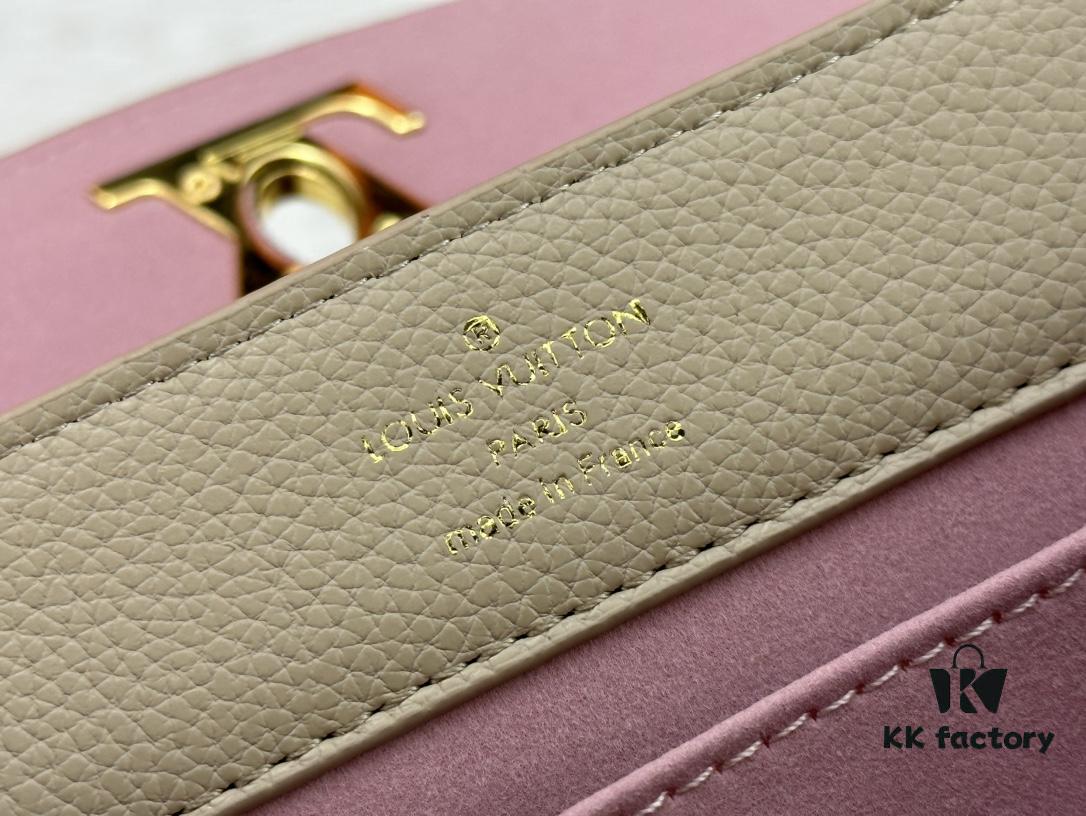 Exclusive Background Upgraded Original Version M21088 M21052 M20997 This Season, the Petite Lockme Ever Mini Bag Features Fashionable New Hues in Grained Calfskin Leather