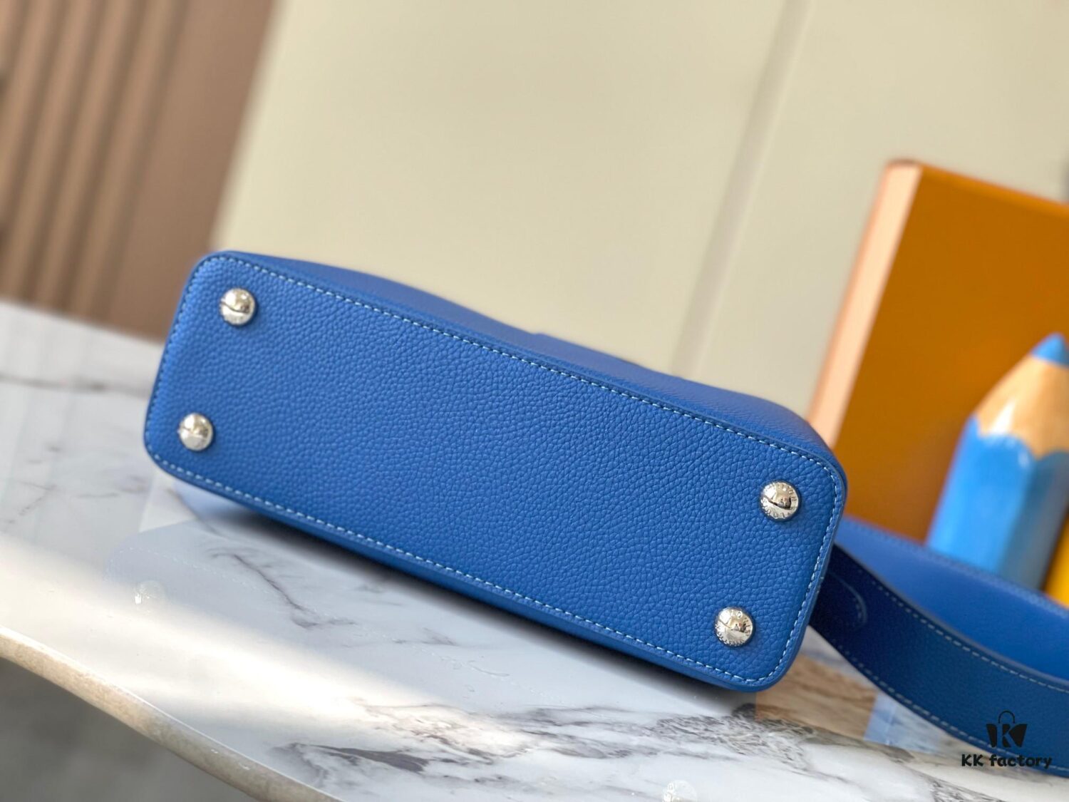 Upgraded M82905 Blue Ostrich