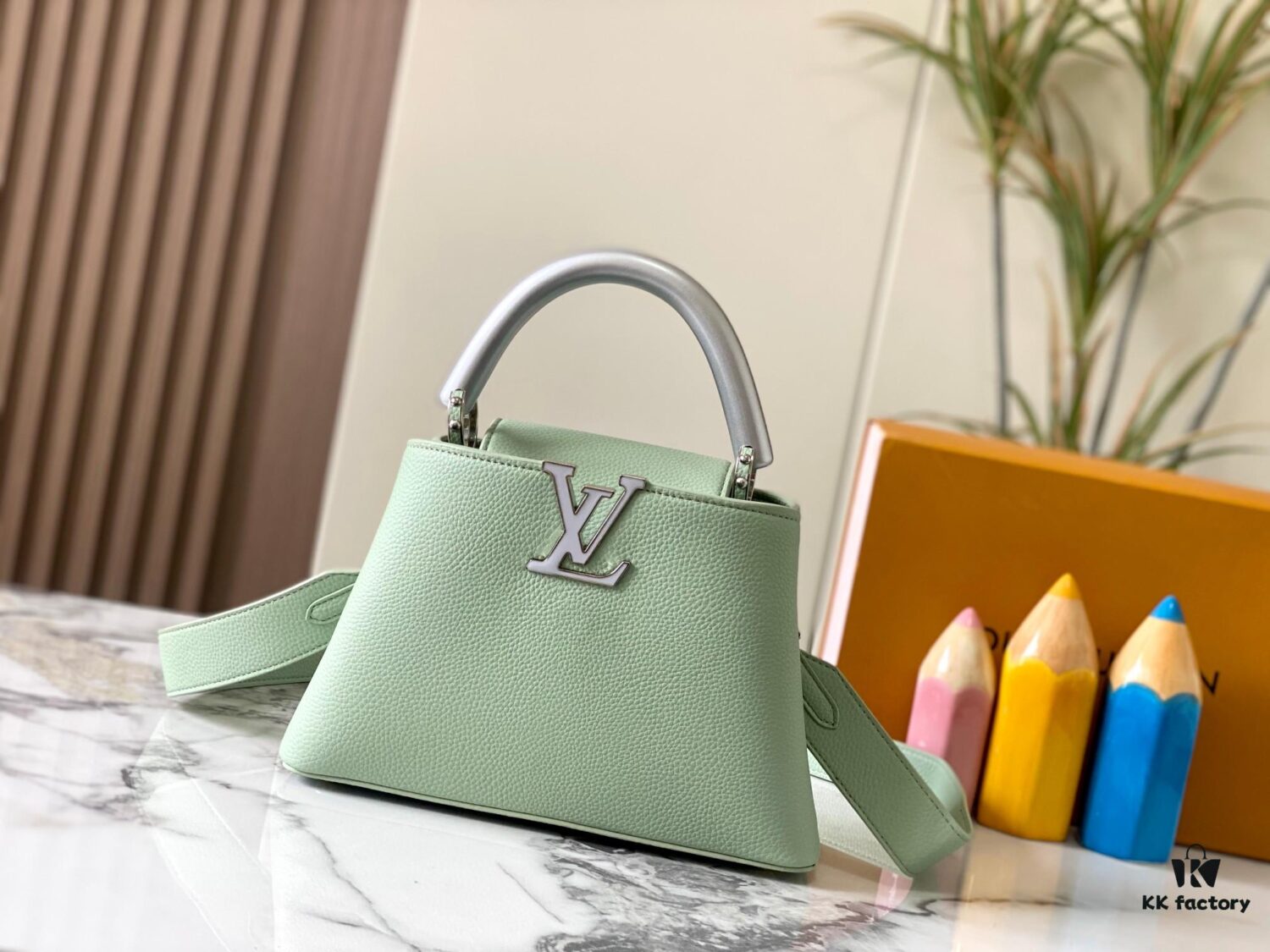 Upgraded M21354 Capucines BB Bag