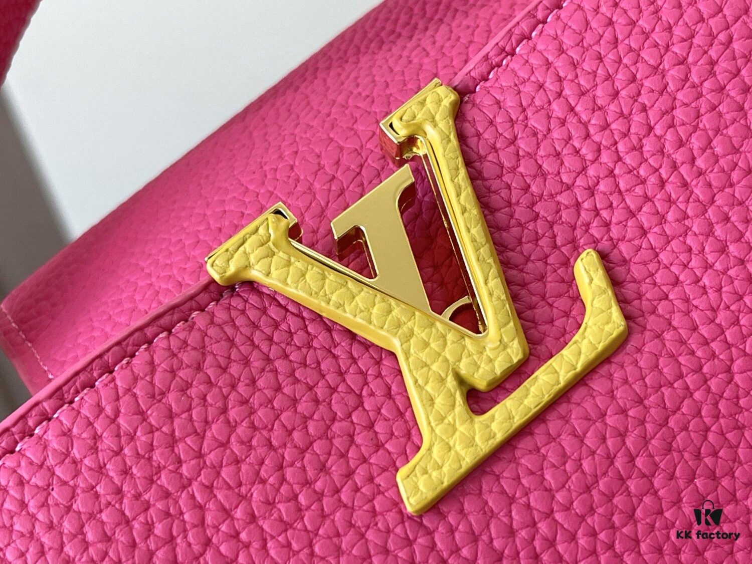 Upgraded M59440 Capucines Mini Handbag