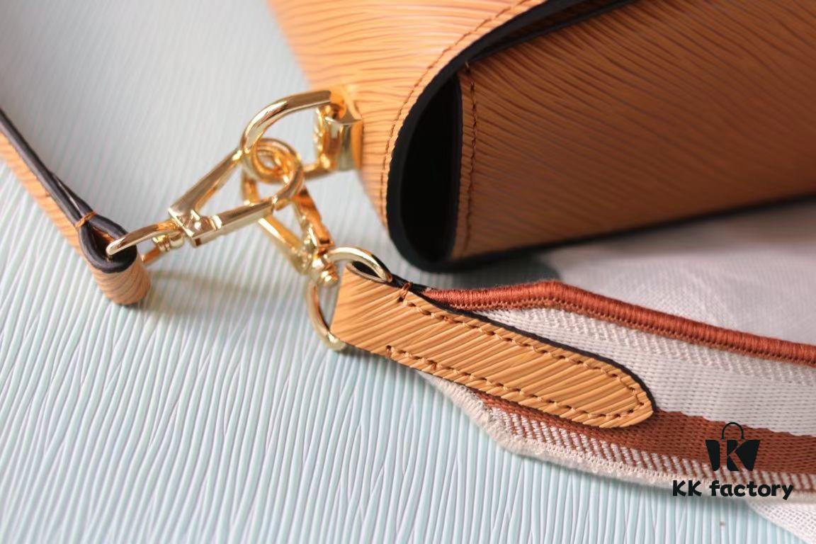 New Arrival Top Quality Twist Medium Handbag with Detachable Jacquard Strap and Leather Handle