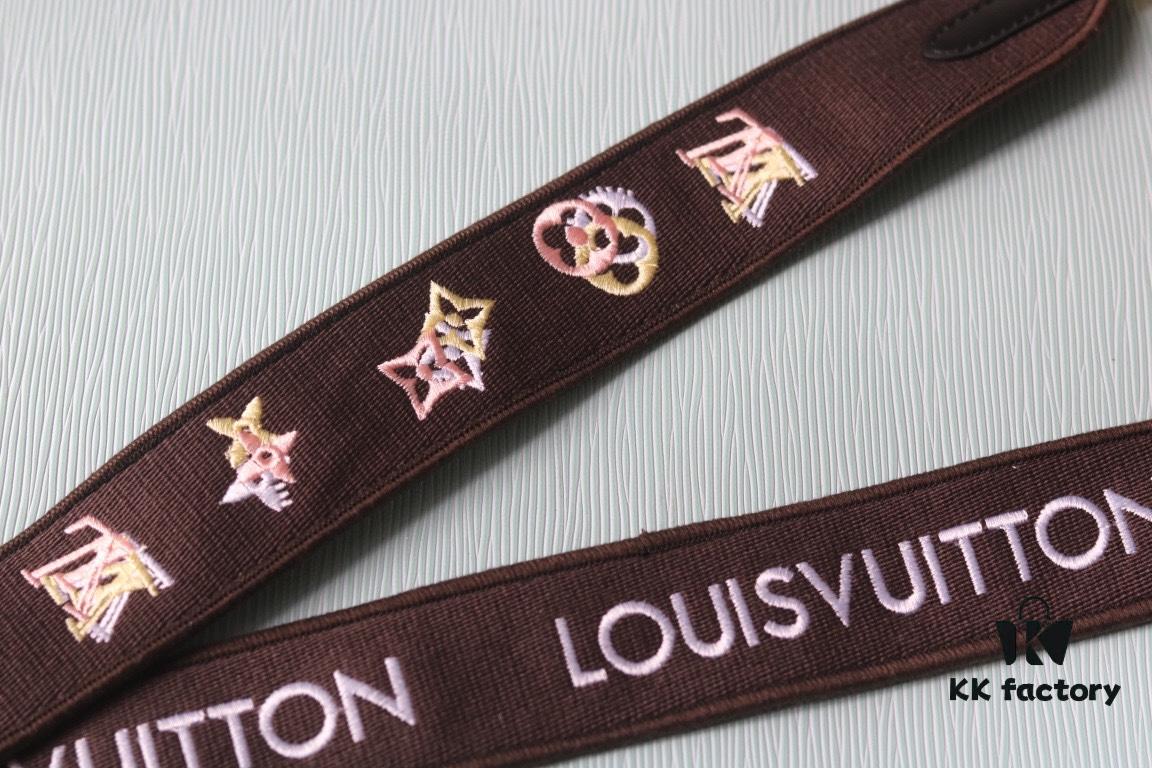 New Arrival Top Quality Original Version LV Twist Medium Handbag Model No.: 50398/23390/23389