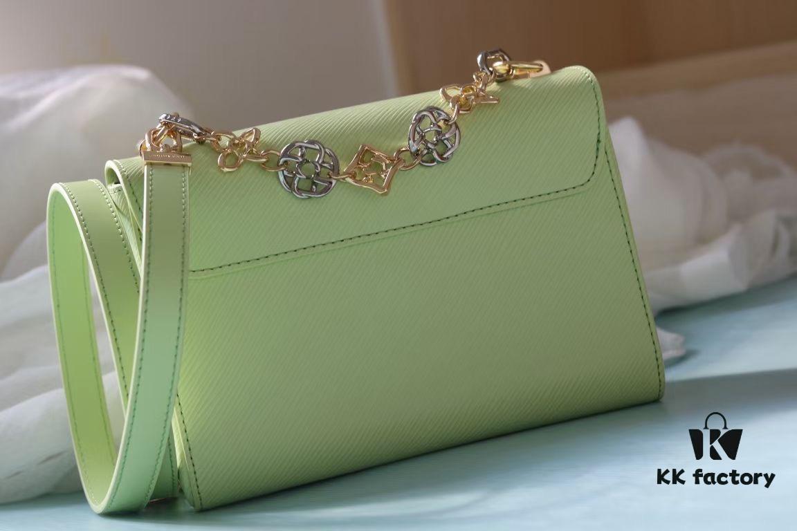 Top-Quality Original Twist Medium Handbag