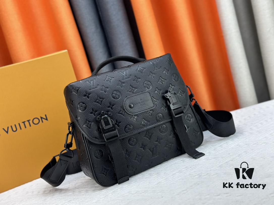 Original LV Trail Messenger Bag