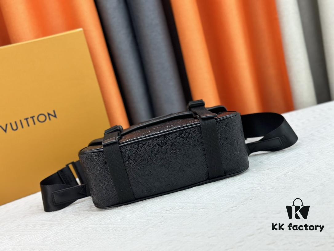 Original LV Trail Messenger Bag