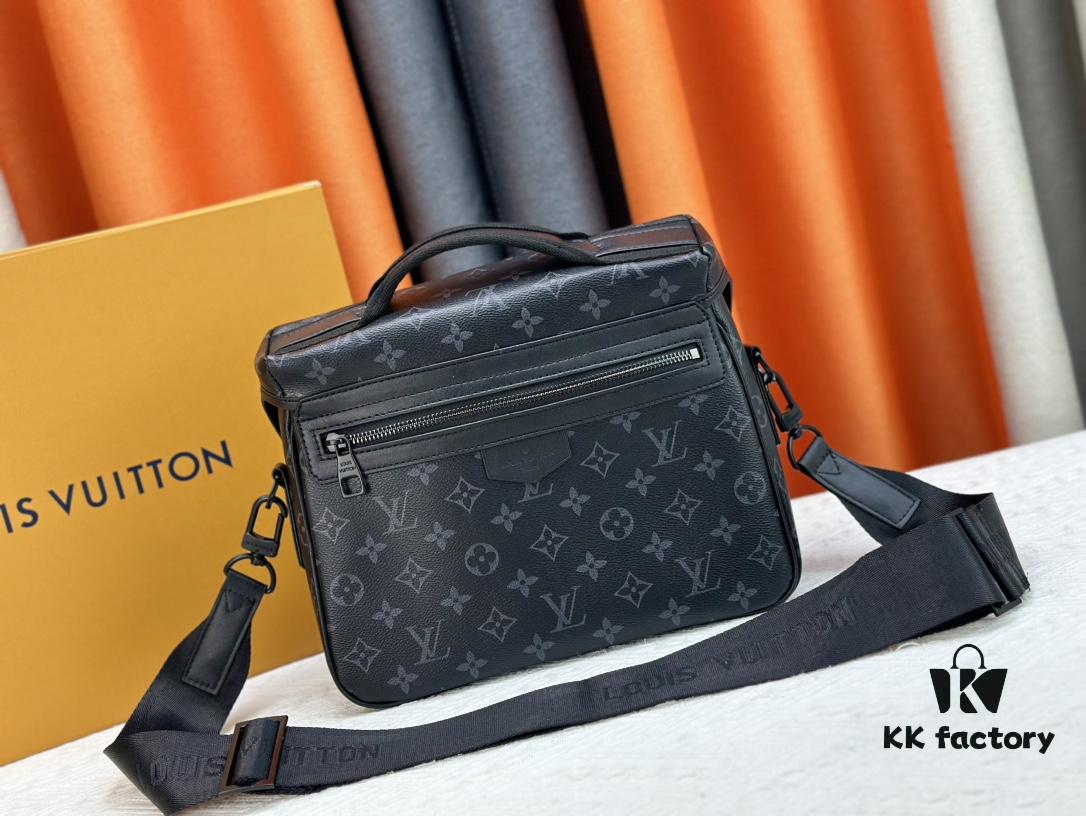 Authentic LV Trail Messenger Bag