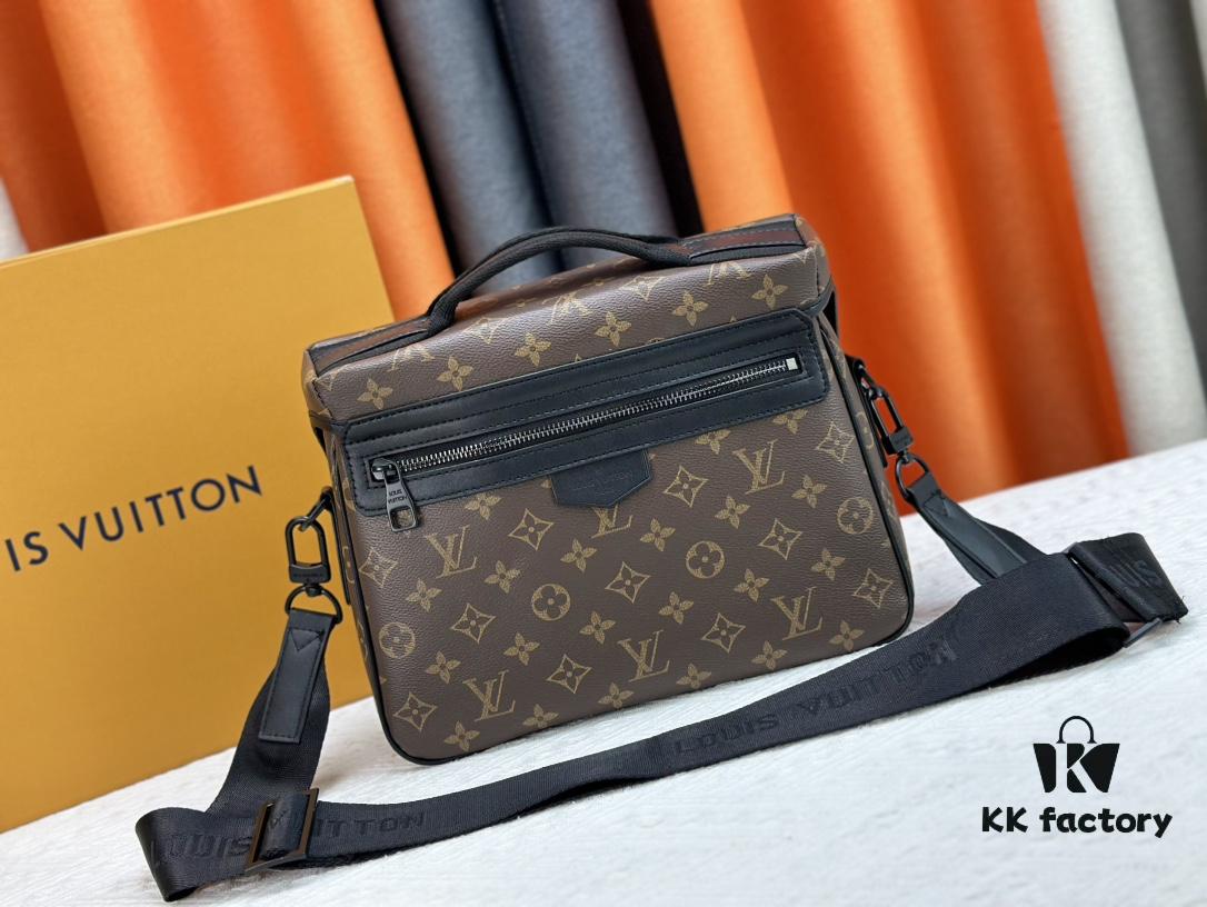 Authentic LV Trail Messenger Bag