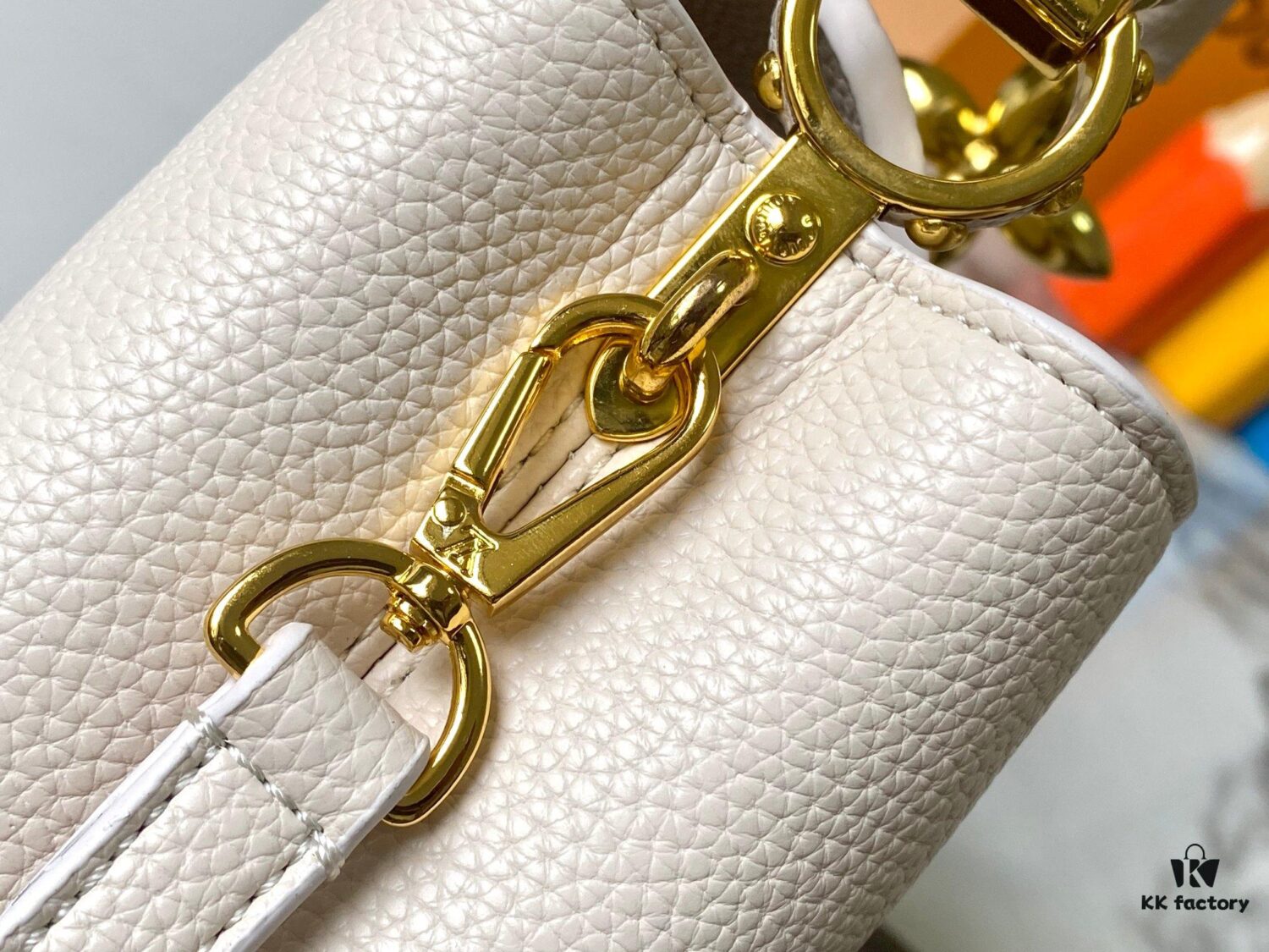 Upgraded M23943 Capucines Mini Bag