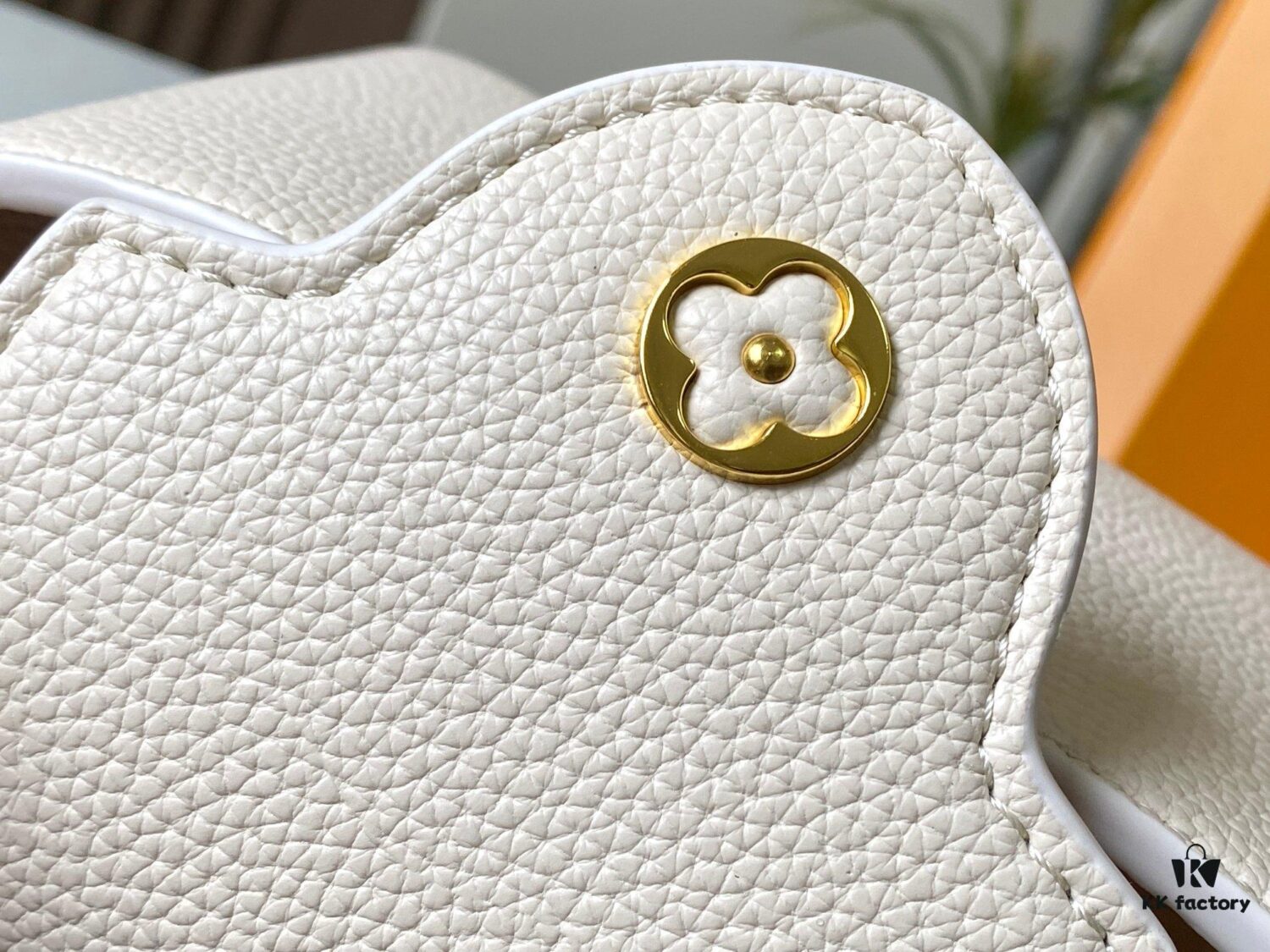 Upgraded M23943 Capucines Mini Bag