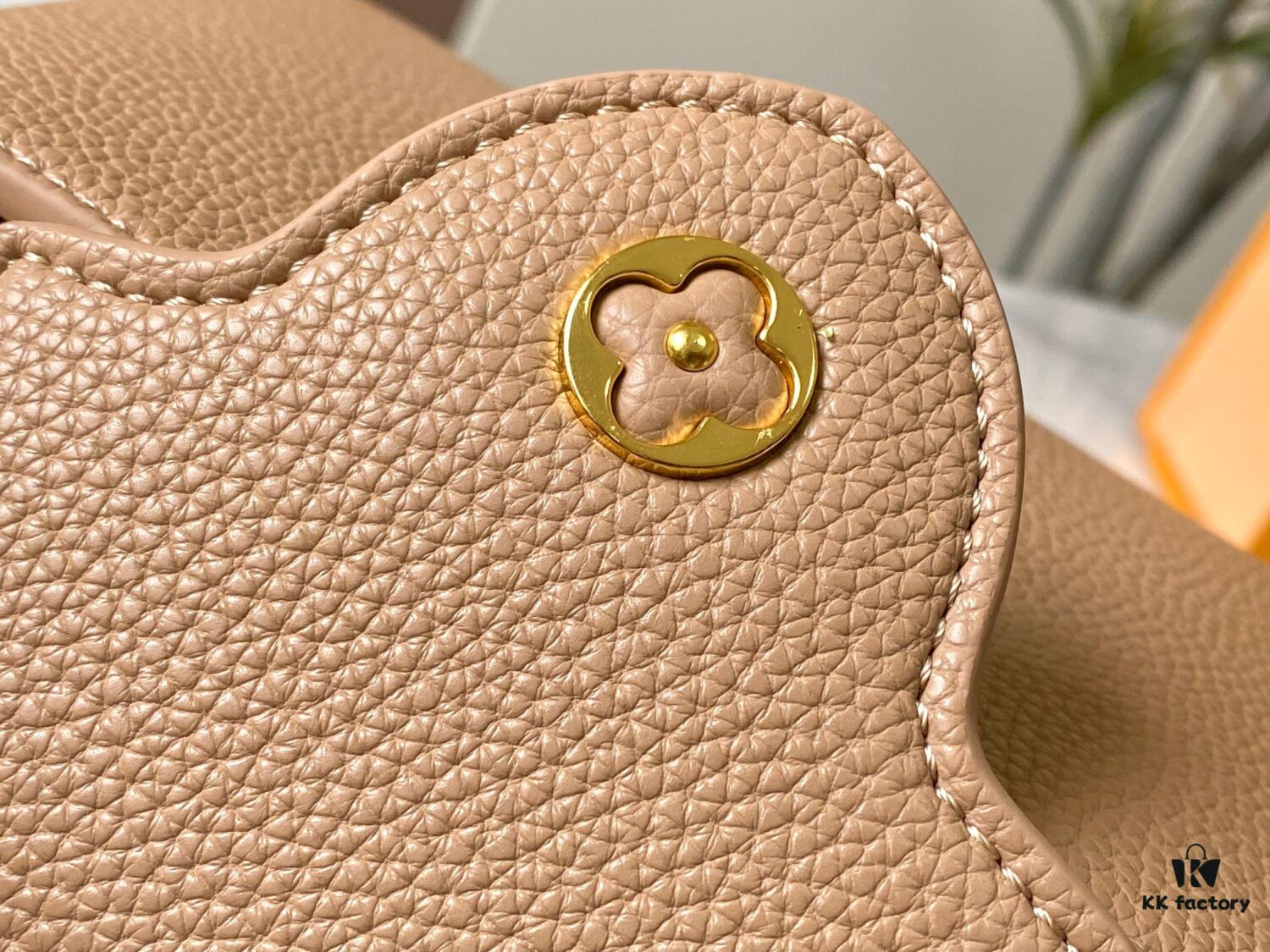 Upgraded M23943 Capucines Mini Bag