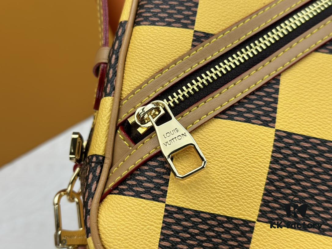 M40562 Lv Square Bag Louis Vuitton 2024 Men's Spring-Summer Collection Campaign