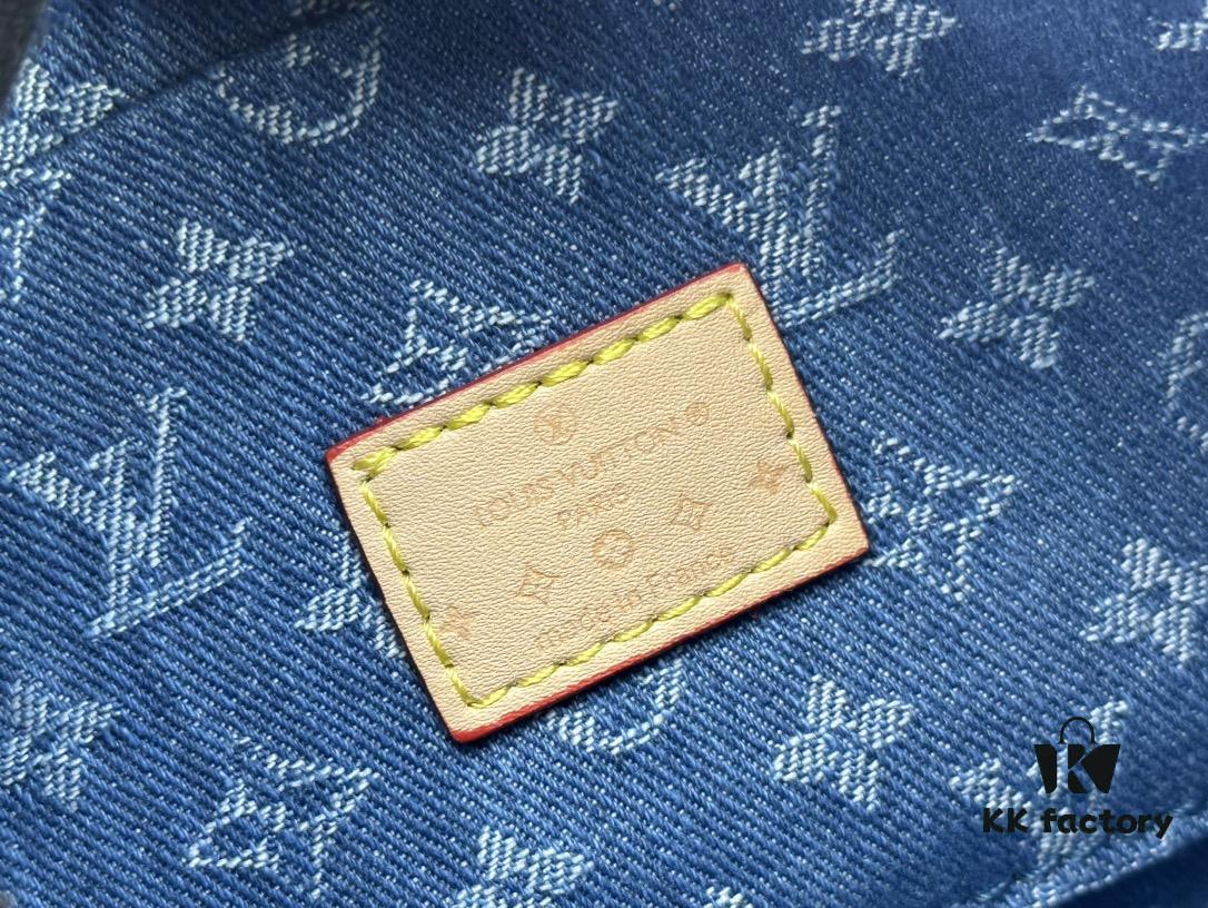 Vibe Handbag – Original Design, Full Steel Hardware, Inspired by the 2003 Viva-cité Bag