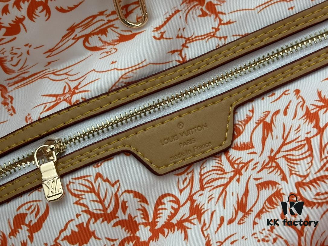 M11263, M25317 [Dushi Home Shoot] m45684 m45685 m40995 Tote MM Handbag in Cream Stripes with LVs on Pink Background