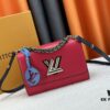 Exclusive Background LV's Hottest New Twist Denim Medium Handbag, Same Style as Fan Bingbing, Model Numbers 50273, 50272