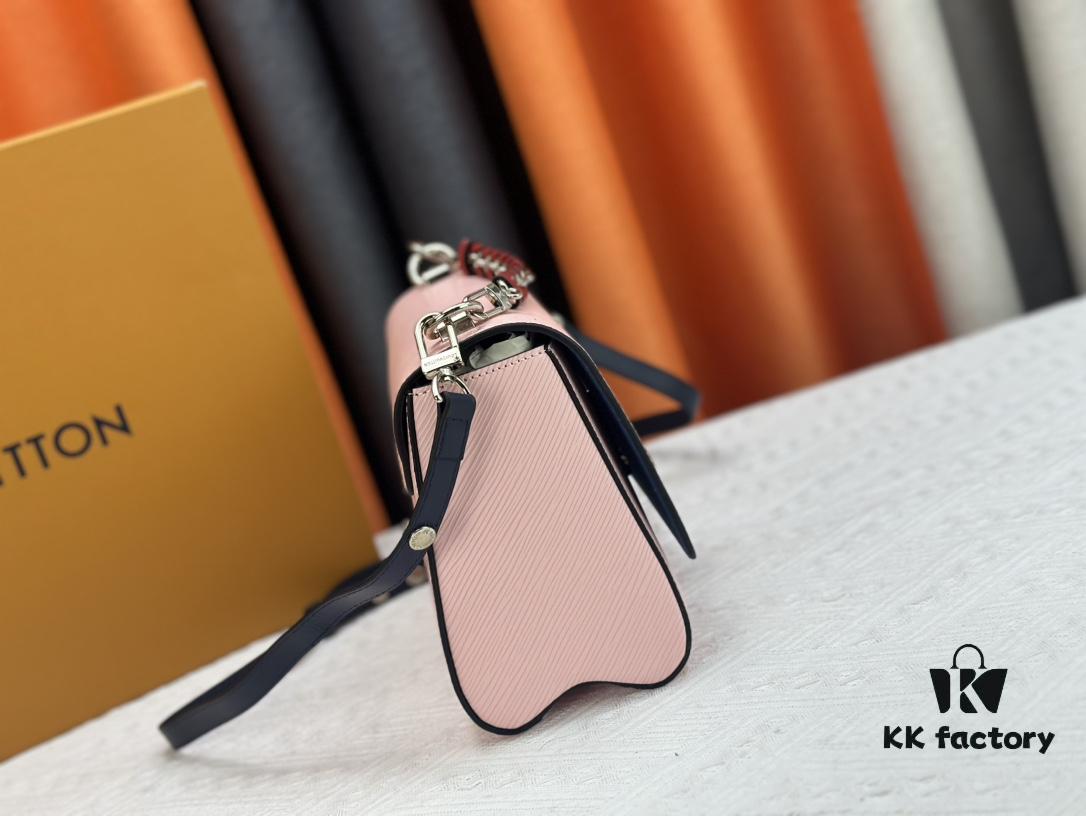 LV's Latest and Hottest Twist Denim Medium Bag Shipped – Model Worn by Fan Bingbing, New Model TWIST 50273, 50272